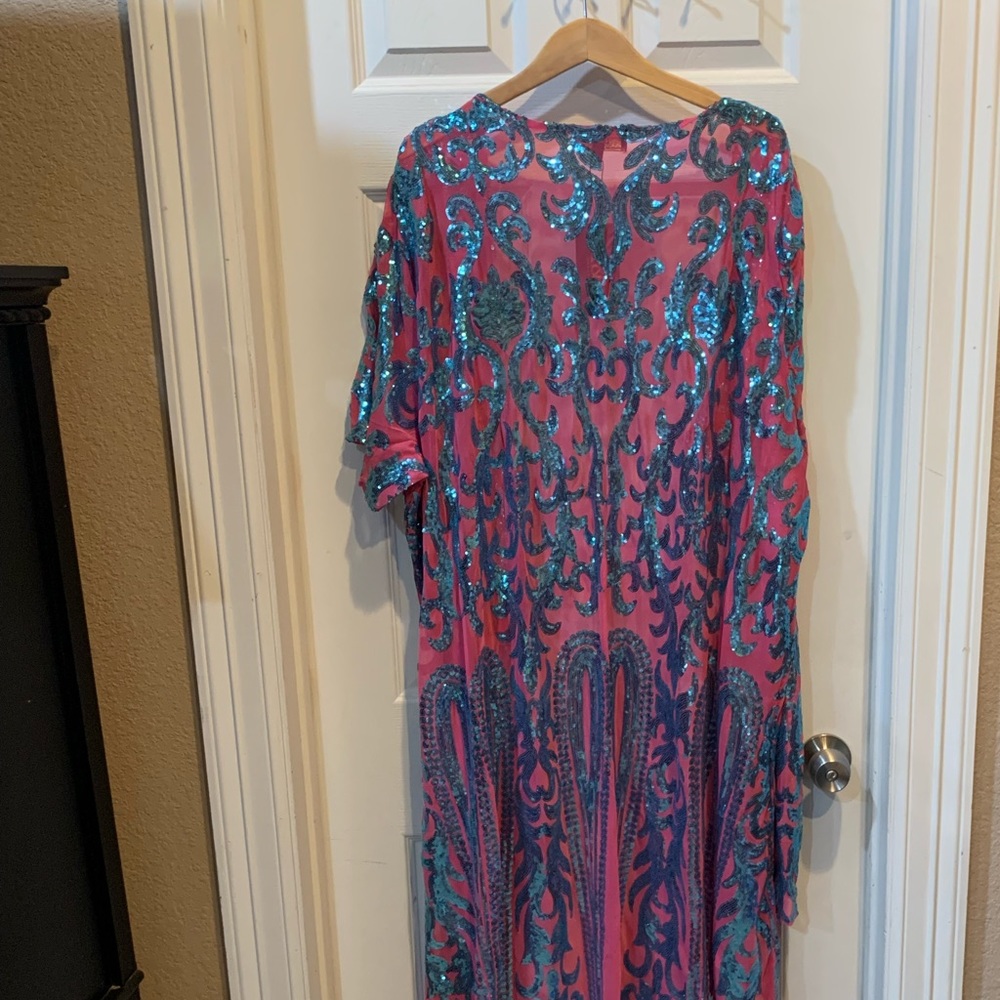 L & B sequin duster